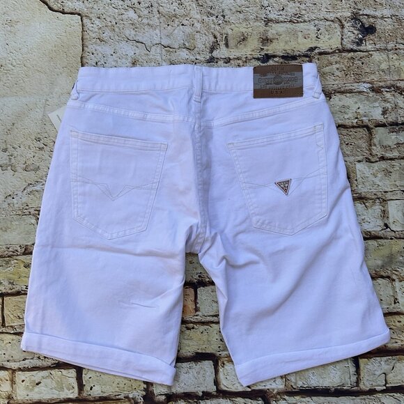 Guess Men's Sony White Denim Shorts Slim Fit Stretch Size 31 - Picture 1 of 7